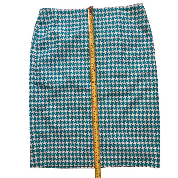 Talbots white, and aqua houndstooth midi skirt - Picture 6 of 10